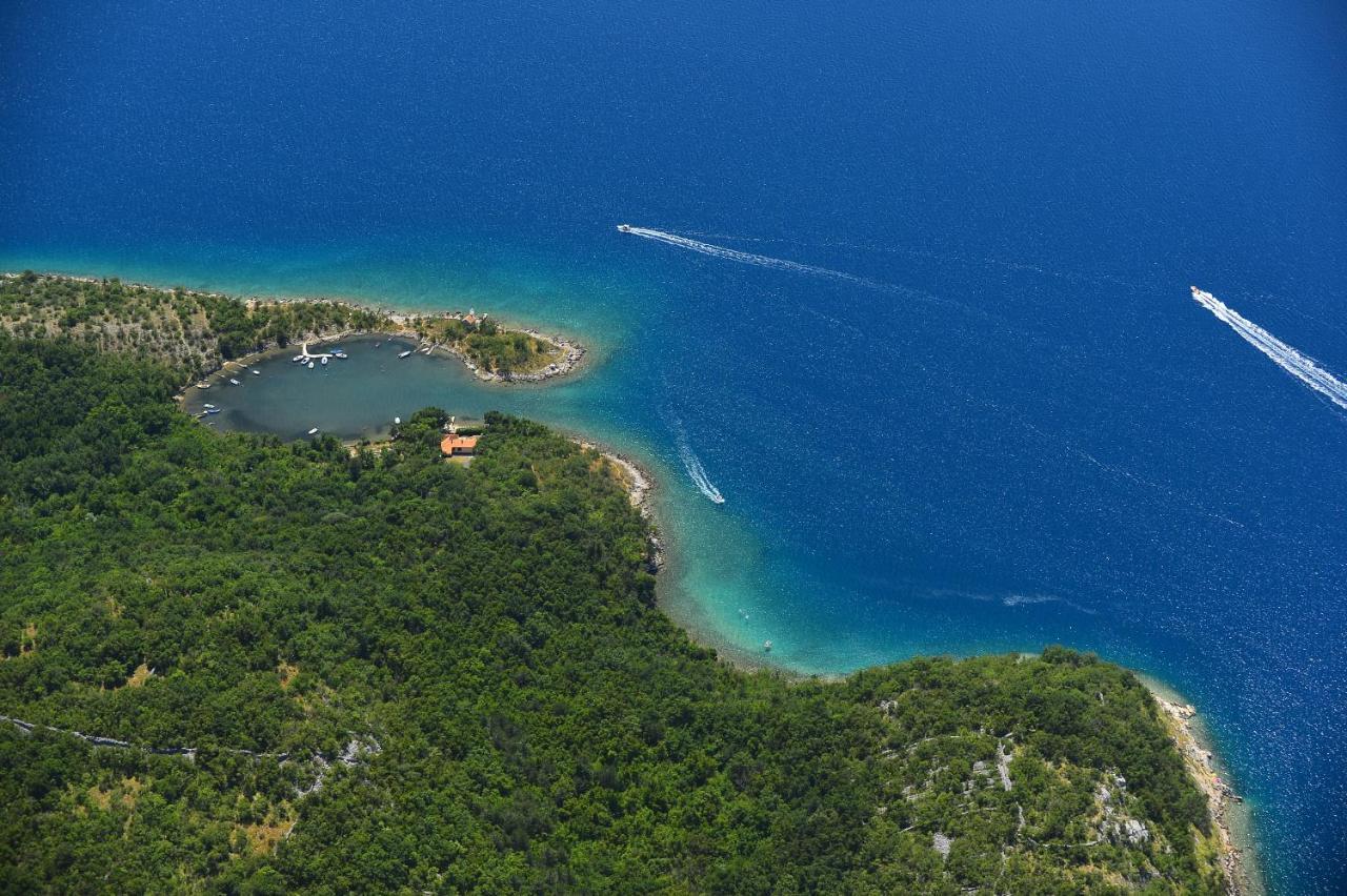Apartments Lacic 2 Crikvenica Buitenkant foto